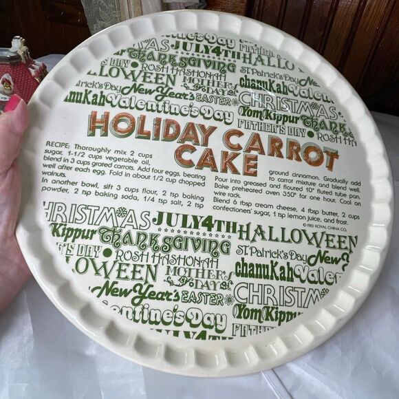 Vintage 1983 Royal China Co. American Ironstone Holiday serving tray carrot cake - Picture 1 of 7